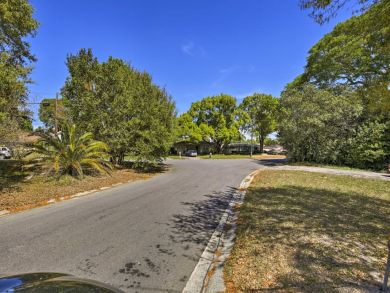 Tampa Home 933546