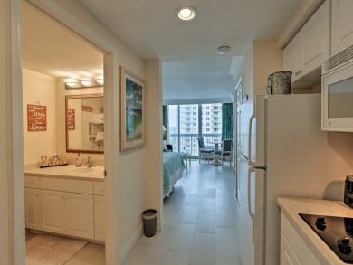 Daytona Beach Home 933551