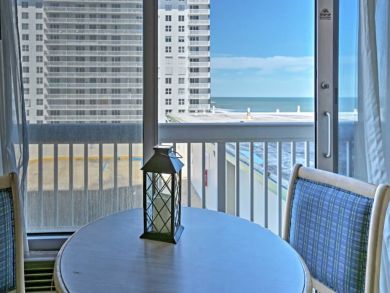Daytona Beach Home 933556