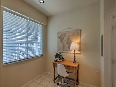 Naples Home 933563