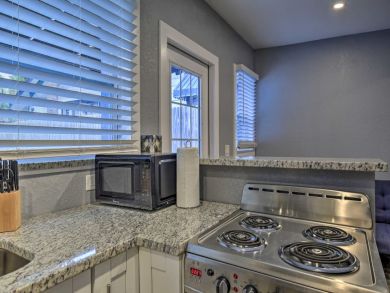 Tampa Home 933572