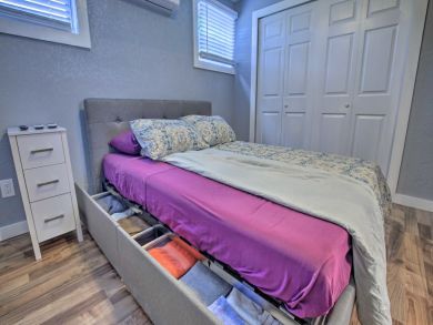 Tampa Home 933572