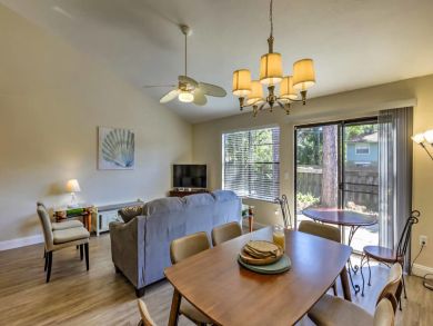 Other Cities  Florida Home 933575