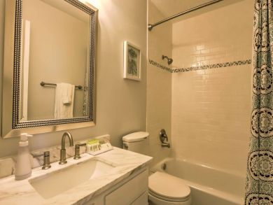 Other Cities  Florida Home 933575