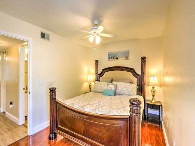 Other Cities  Florida Home 933575