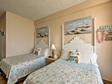 Daytona Beach Home 933576