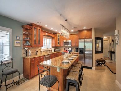 Naples Home 933580