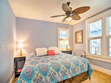 St. Petersburg Home 933582