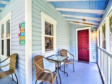 St. Petersburg Home 933582