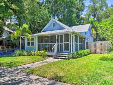 St. Petersburg Home 933582