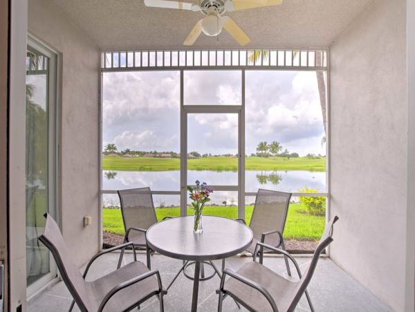 Naples Vacation Condo with Pool Tennis Courts & Golf