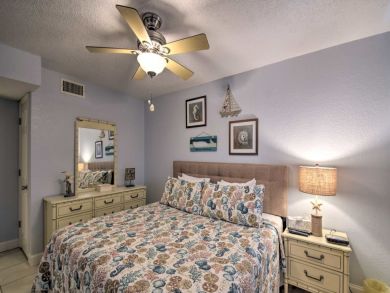 St. Petersburg Home 933592