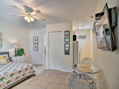 Anna Maria Island Holmes Beach Home 933598 Anna Maria Island Holmes Beach Home 933598