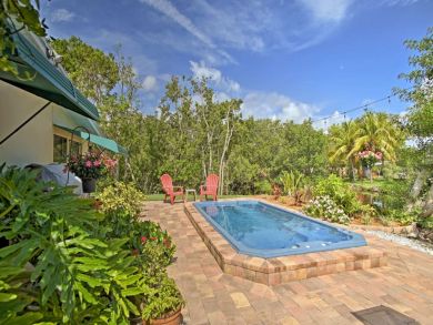 Hollywood Home 933603