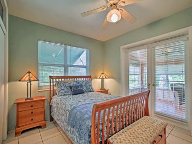 Hollywood Home 933603