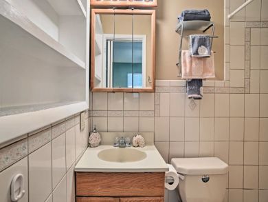 Hollywood Home 933603