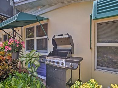 Hollywood Home 933603
