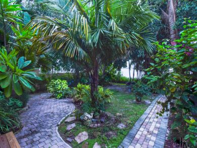 Cape Coral Home 933620