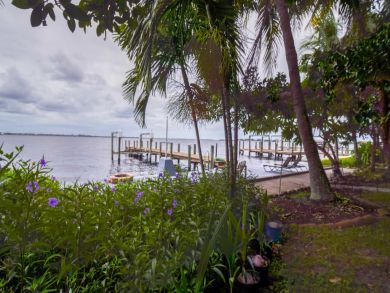 Cape Coral Home 933620