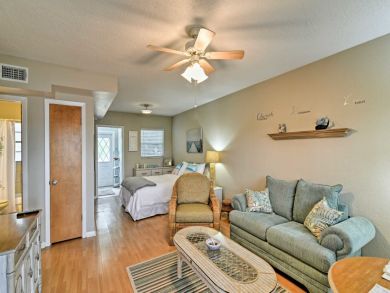 Clearwater Home 933631