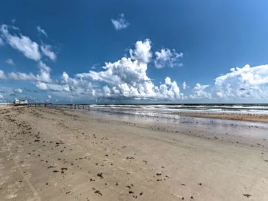 Daytona Beach Home 933636
