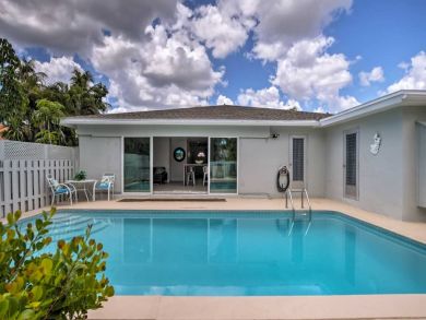 Naples Home 933655