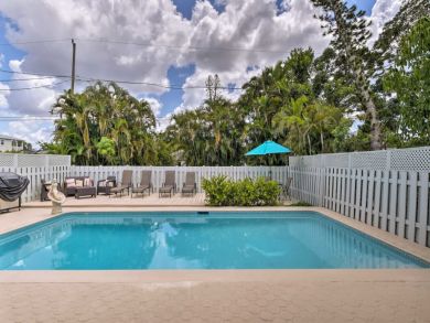 Naples Home 933655