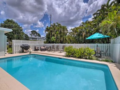 Naples Home 933655