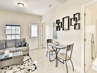Miami Beach Home 933664 Miami Beach Home 933664