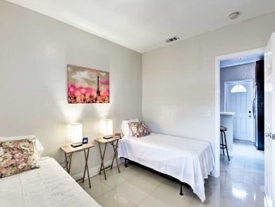 Miami Beach Home 933664 Miami Beach Home 933664