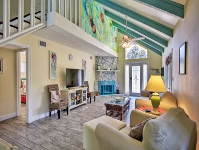 Cocoa Beach Home 933679