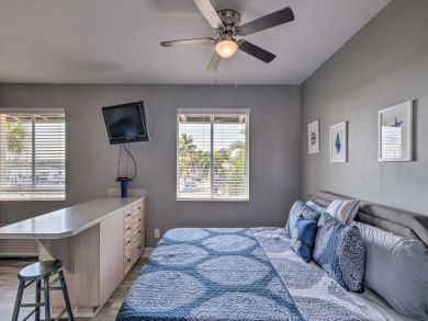 Naples Home 933681 Naples Home 933681