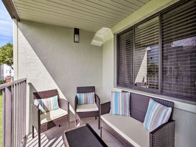 St. Petersburg Home 933684
