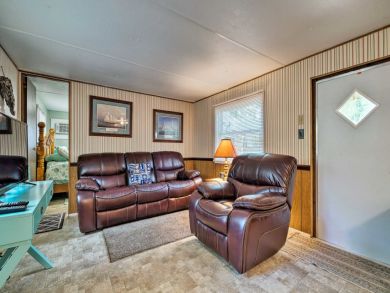 Other Cities  Florida Home 933689