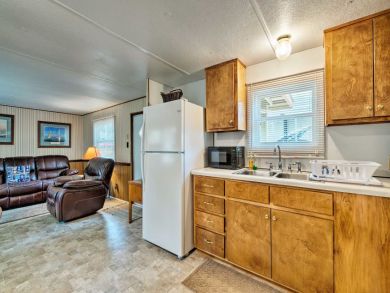 Other Cities  Florida Home 933689