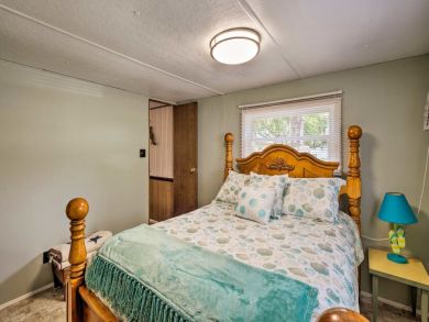 Other Cities  Florida Home 933689