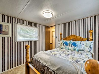 Other Cities  Florida Home 933689