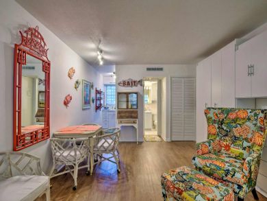 Naples Home 933696