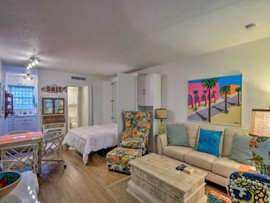 Naples Home 933696