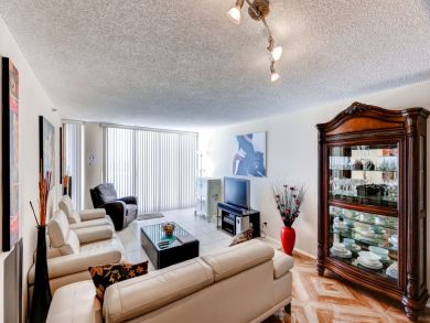 Miami Beach Home 933697