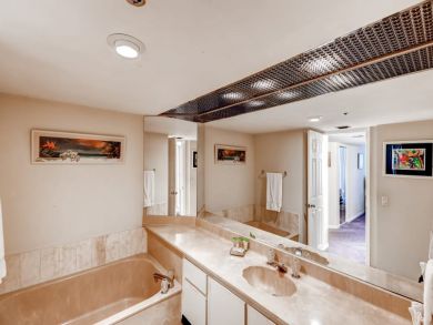 Miami Beach Home 933697