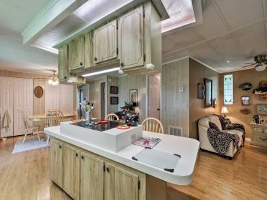 Other Cities  Florida Home 933699