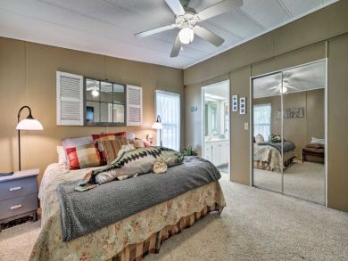 Other Cities  Florida Home 933699