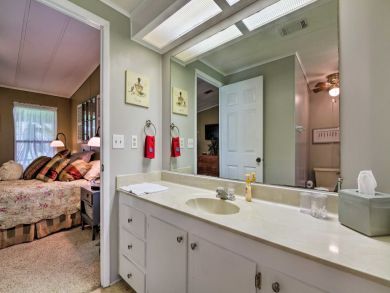 Other Cities  Florida Home 933699