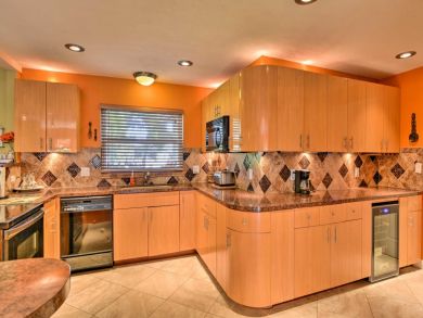 Cocoa Beach Home 933700
