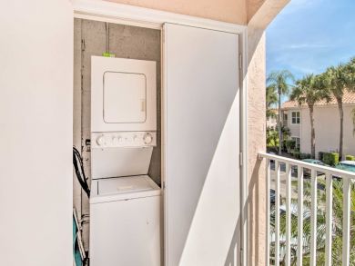Jensen Beach Home 933702 Jensen Beach Home 933702