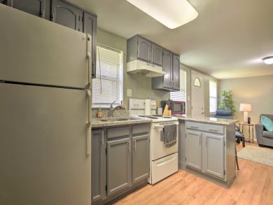 Tampa Home 933714 Tampa Home 933714