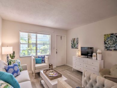 Naples Home 933716