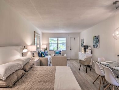 Naples Home 933716