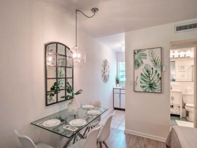 Naples Home 933716
